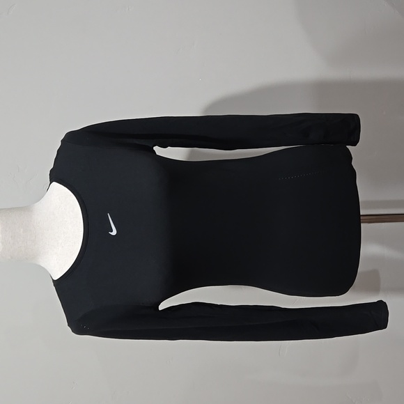 Nike Women's Black Long Sleeve Top - Picture 1 of 7
